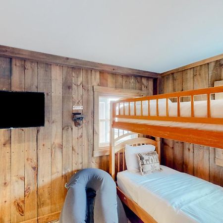 Chalet At The Base Of Okemo Mountain Ludlow Exteriér fotografie